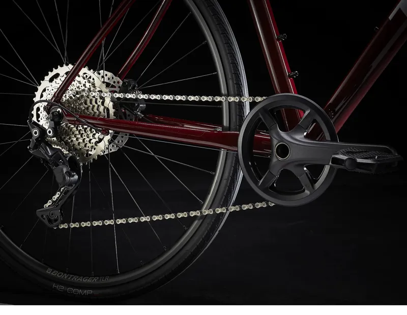 Trek FX 3 Disc Hybrid Bike in Viper Red to Cobra Blood-6